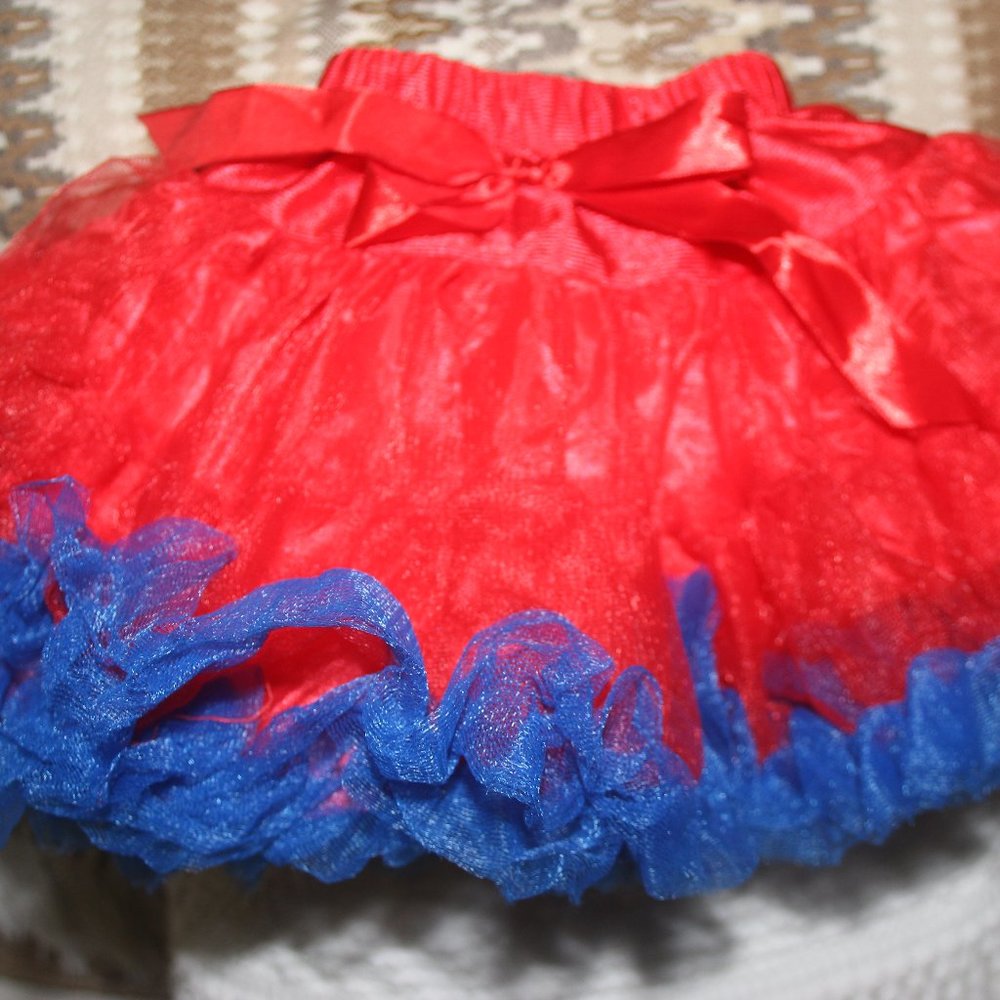 ADORABLE TUTU SKIRT  0-6 months red and blue